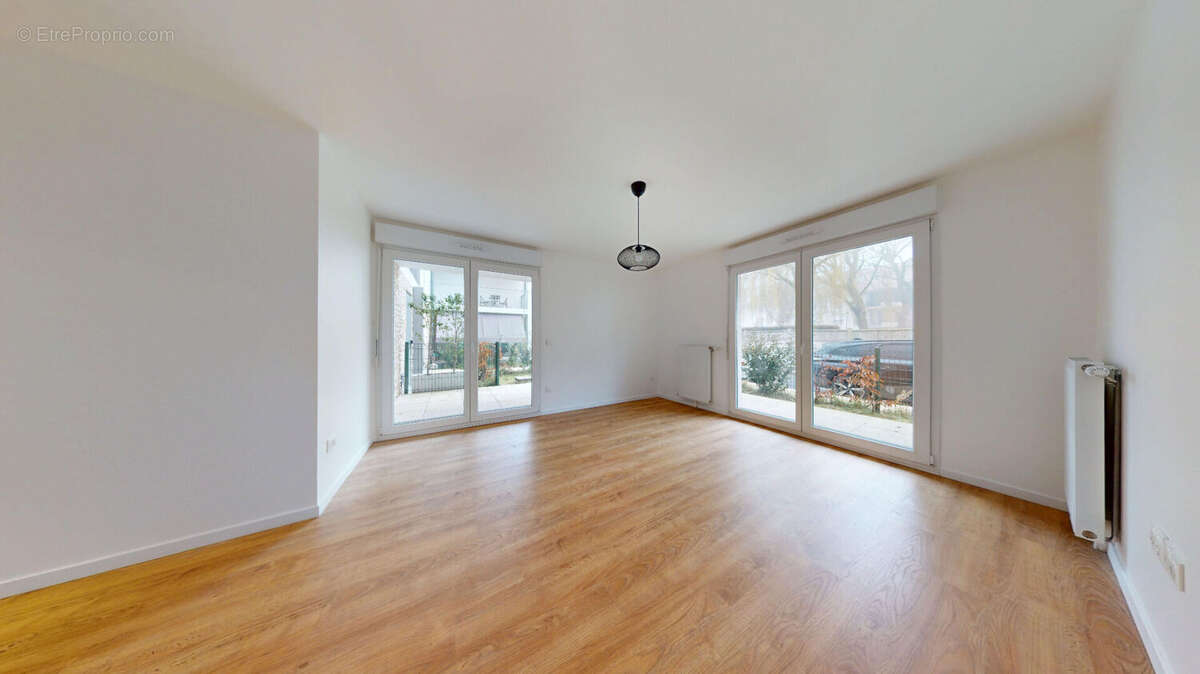 Appartement à SERRIS