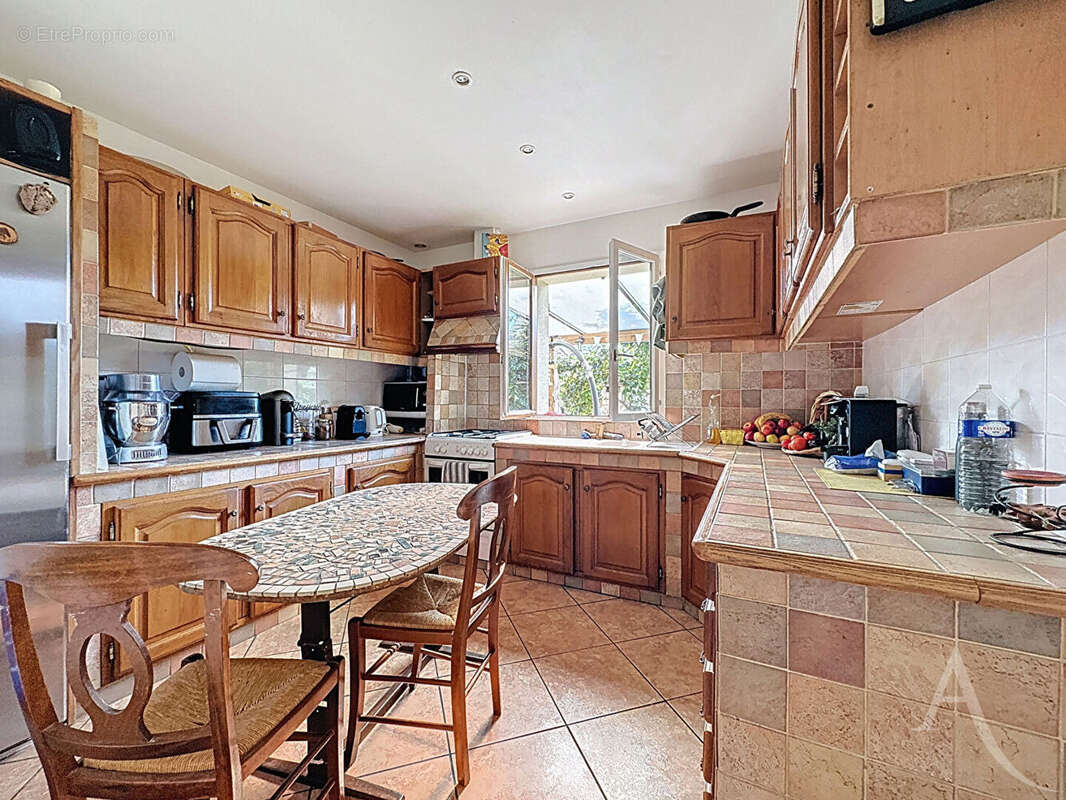 Maison à ROSNY-SUR-SEINE