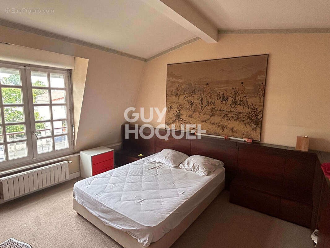 Maison à LES PAVILLONS-SOUS-BOIS