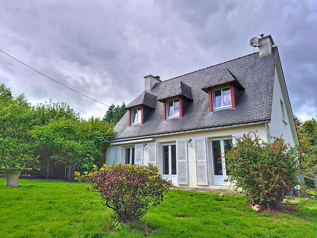 Maison à LE ROC-SAINT-ANDRE