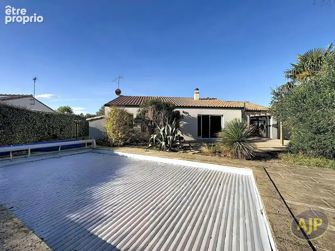 CORPE - Maison de plain-pied - Au calme - Piscine - photo 15