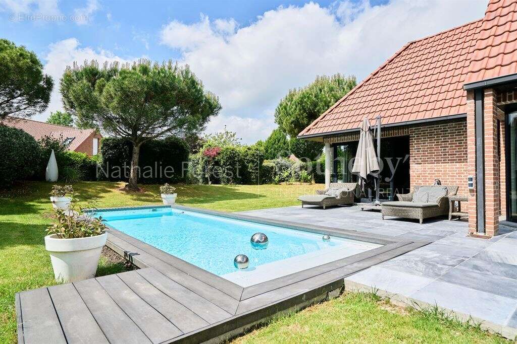 Maison à CAMPHIN-EN-PEVELE