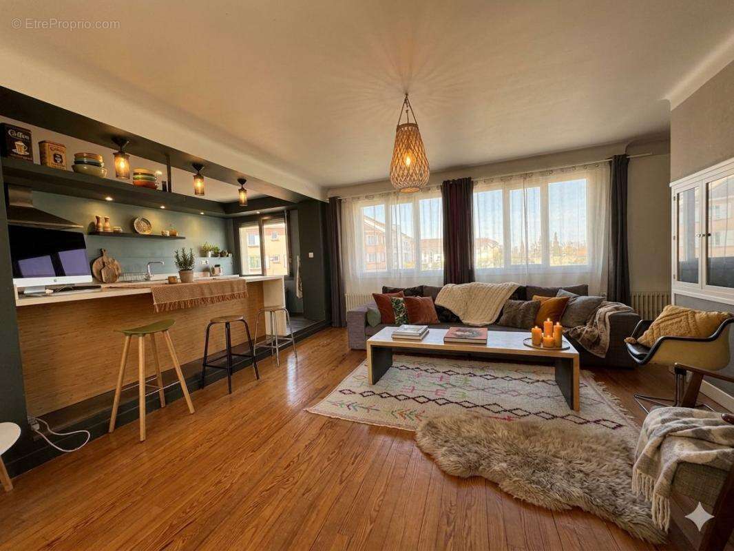 Appartement à JURANCON