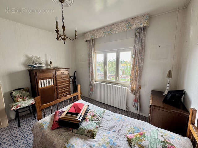 Maison à PARAY-VIEILLE-POSTE