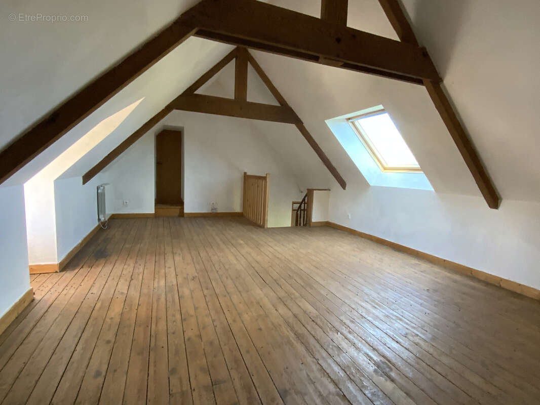 Maison à CRASVILLE