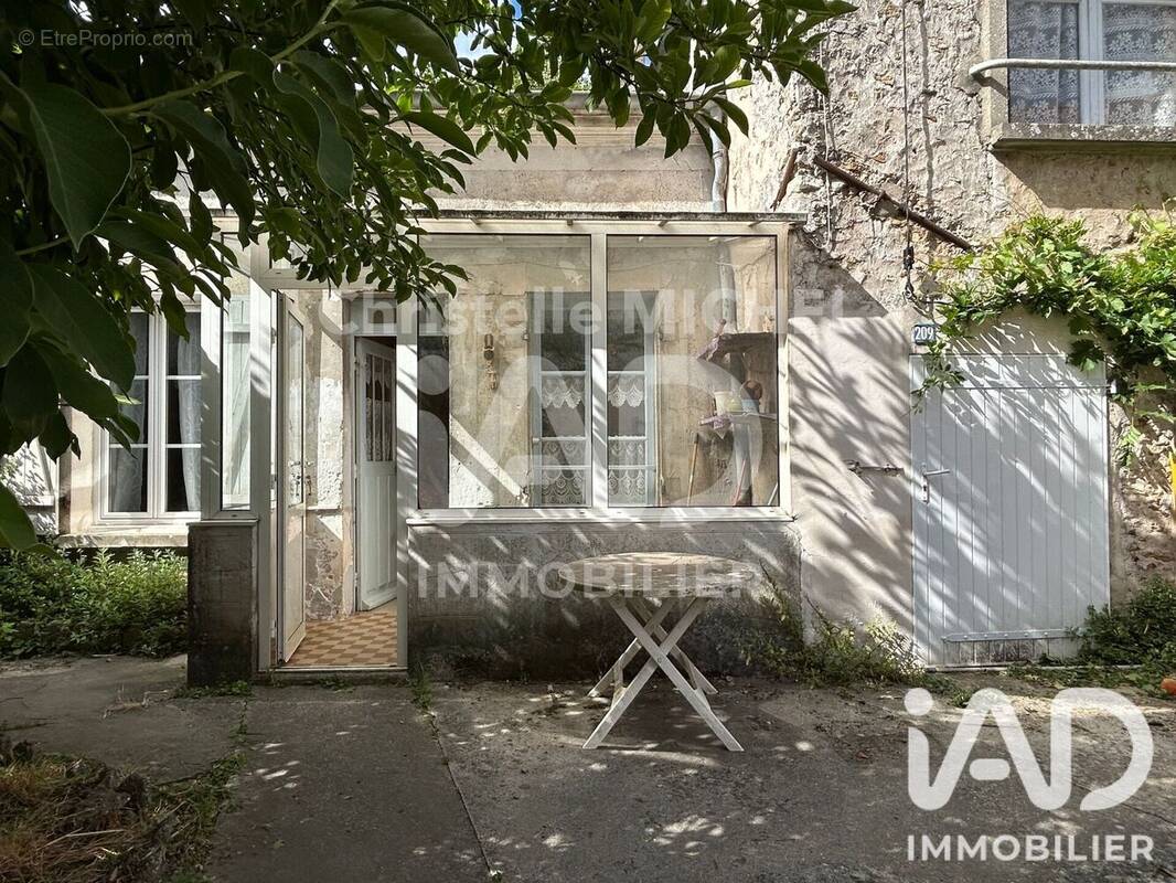 Photo 1 - Maison à MOUROUX