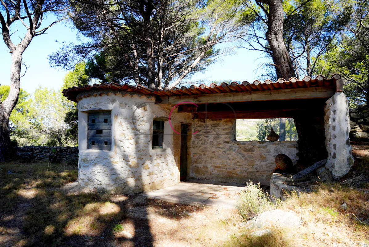 Maison à PELISSANNE