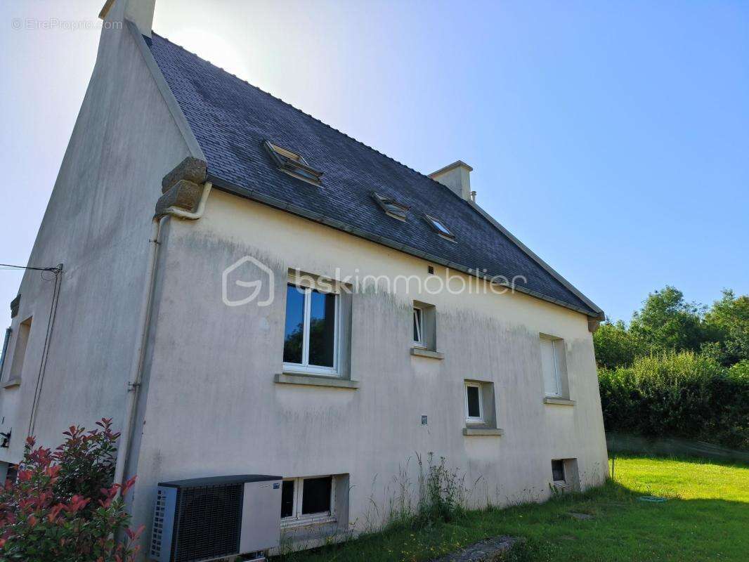 Maison à PLOUDANIEL
