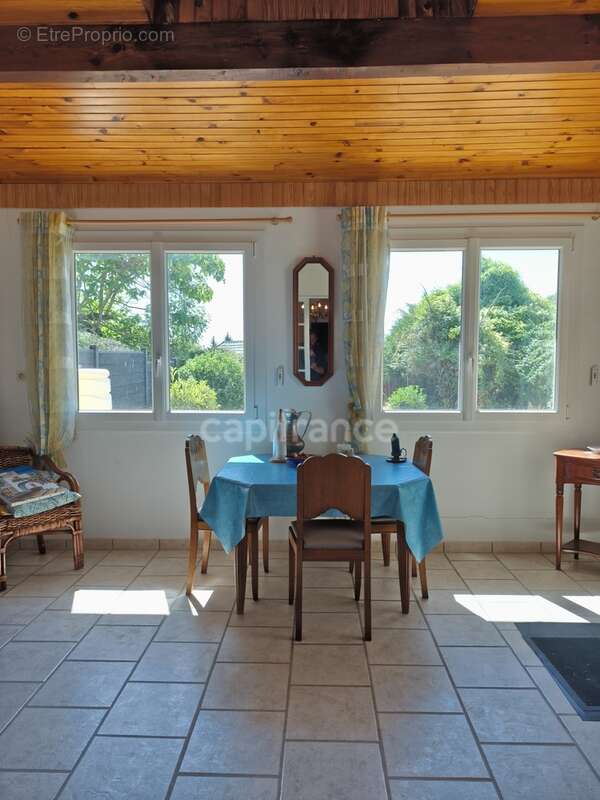 Ensemble immobilier VILLERS AUX BOIS (51130) - photo 8