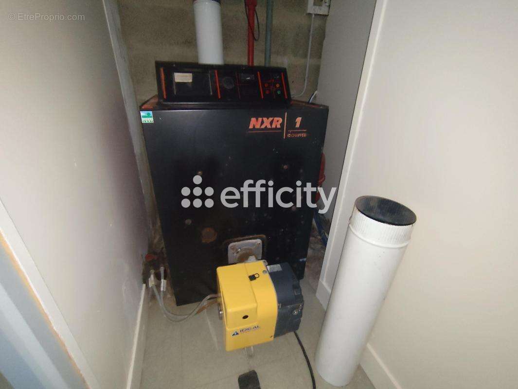 Maison à SAINTE-GAUBURGE-SAINTE-COLOMBE