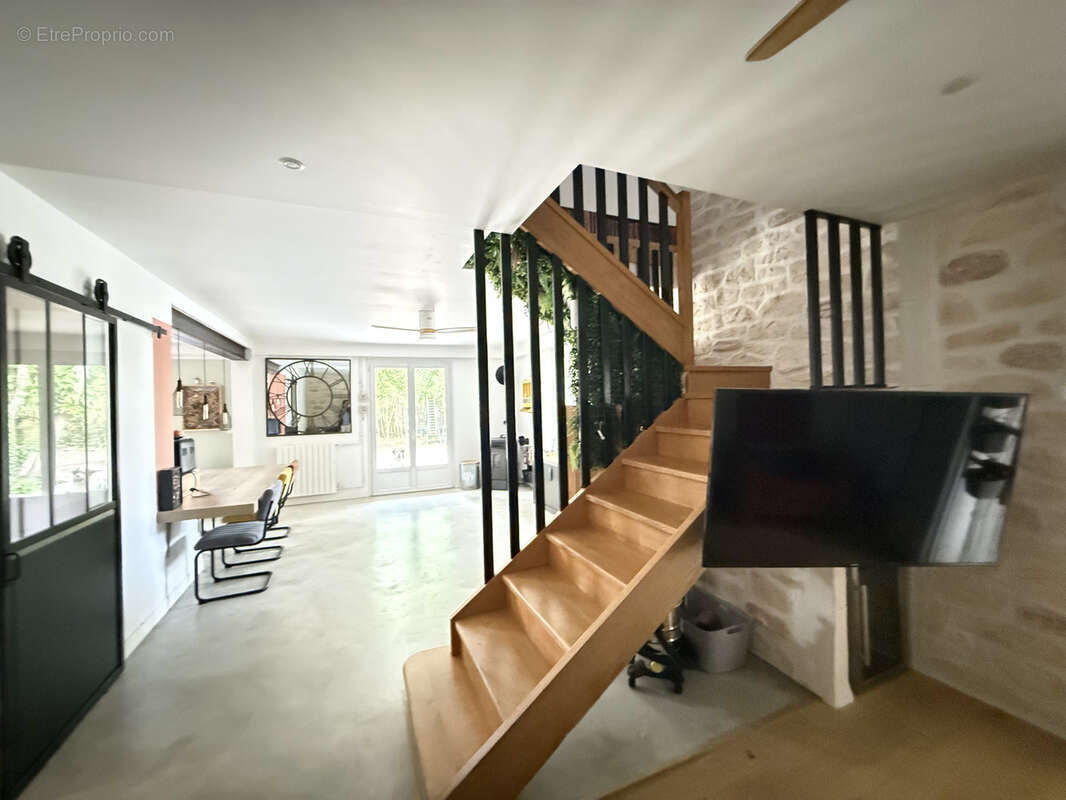 Maison à SAINT-GENIES-DE-MALGOIRES