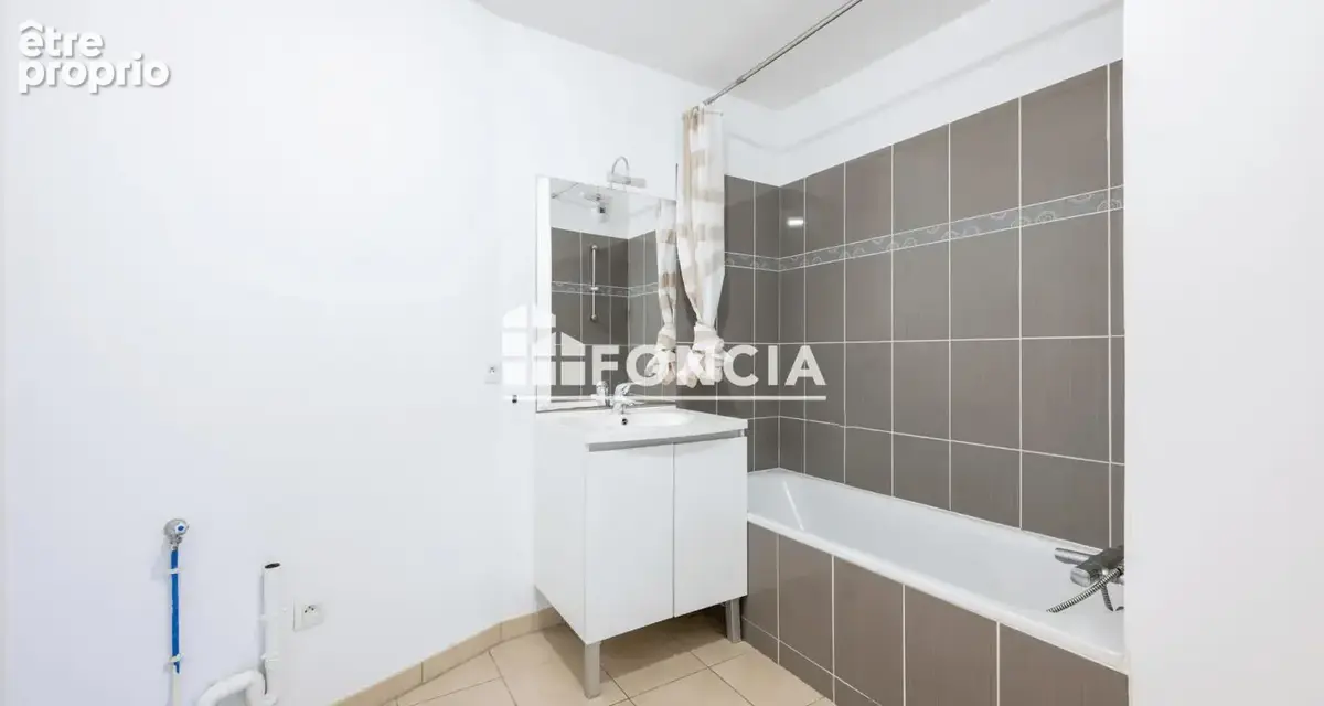 Appartement 3 pièces 63 m² à vendre à Le Haillan (33185) - photo 5