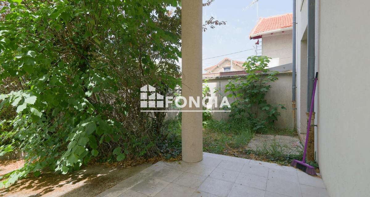 Studio de plus de 23 m2 avec jardin et garage - photo 6