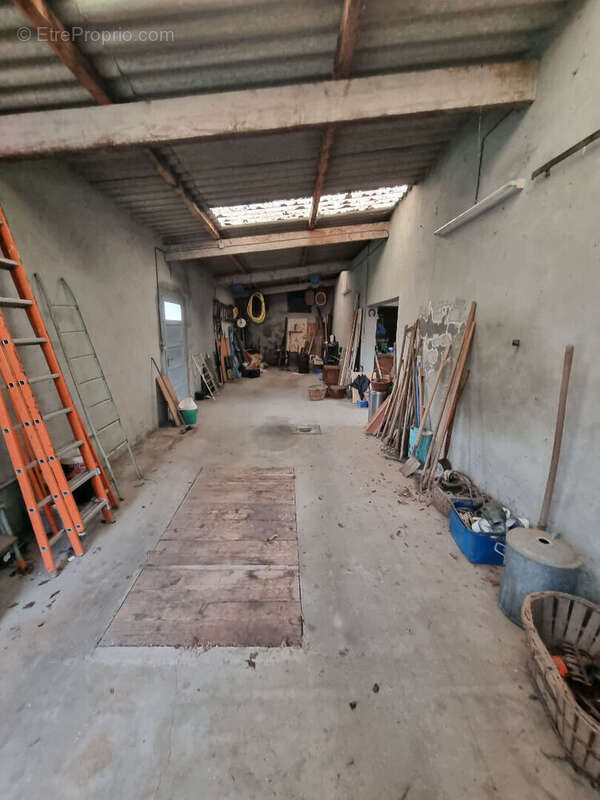 Appartement à YZEURE