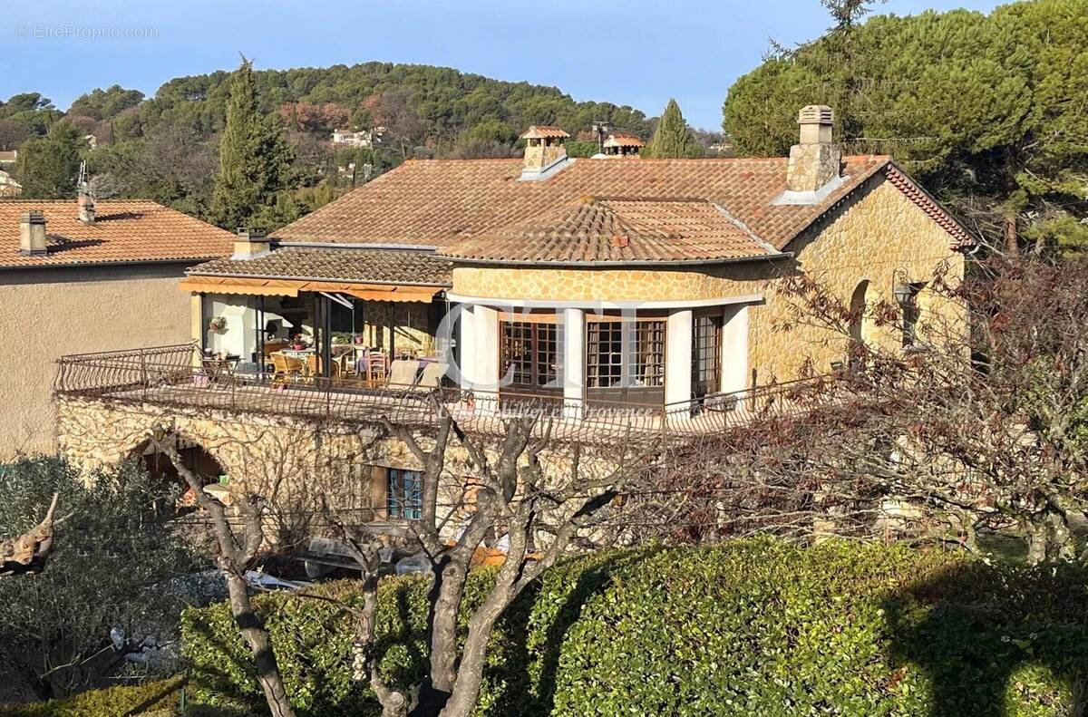 Maison à VAISON-LA-ROMAINE