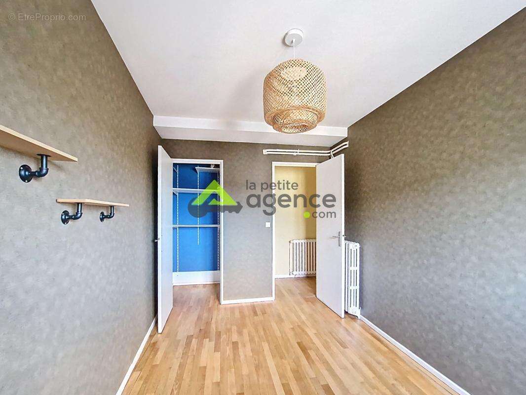 Appartement à GUERET