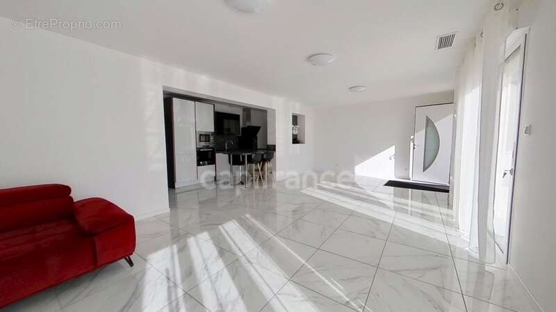 Maison à CASTELJALOUX