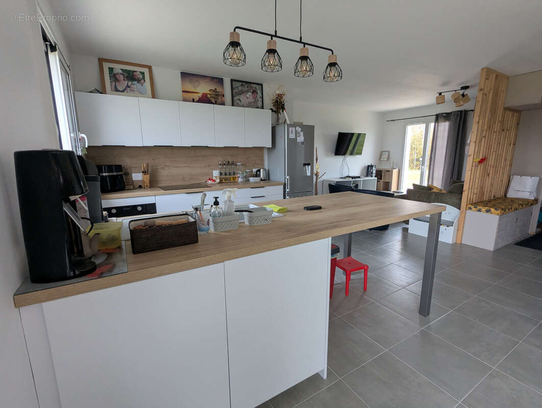 Maison à SAINTE-LHEURINE