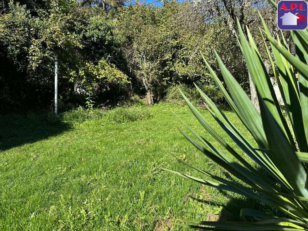 Maison à SAINT-LARY