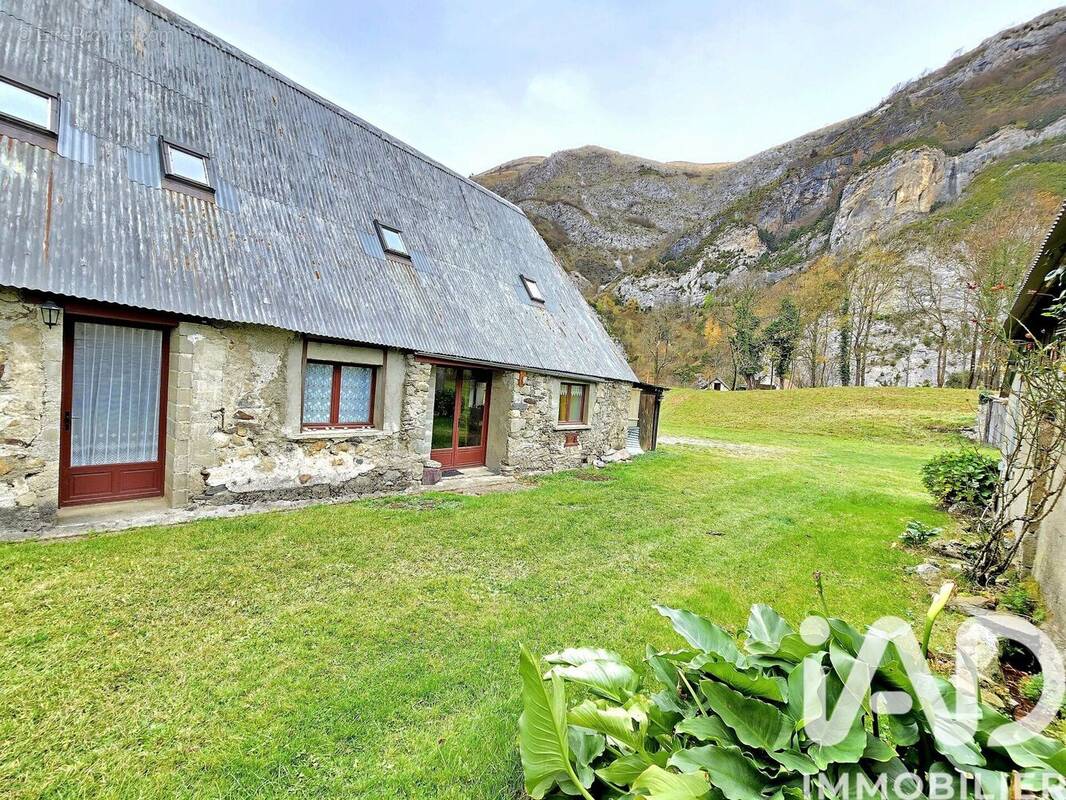 Photo 1 - Maison à CAMPAN