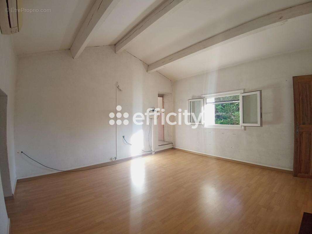 Maison à ALTHEN-DES-PALUDS