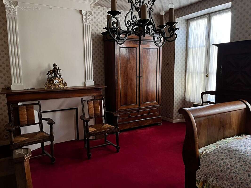 Autre à DANGE-SAINT-ROMAIN