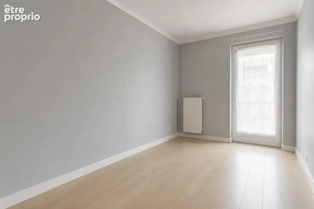 Maison rénovée 4 pièces à Maurepas - photo 5
