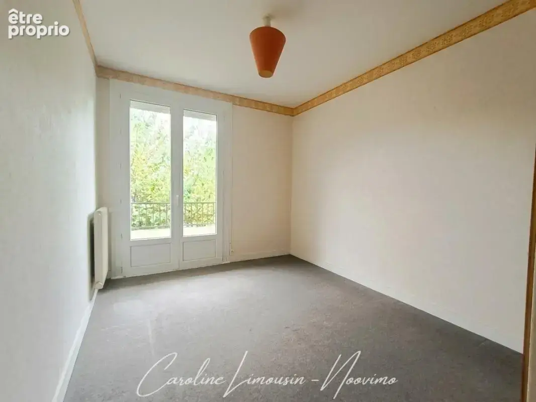 CHOLET HYPERCENTRE Appartement 3 chambres - photo 7