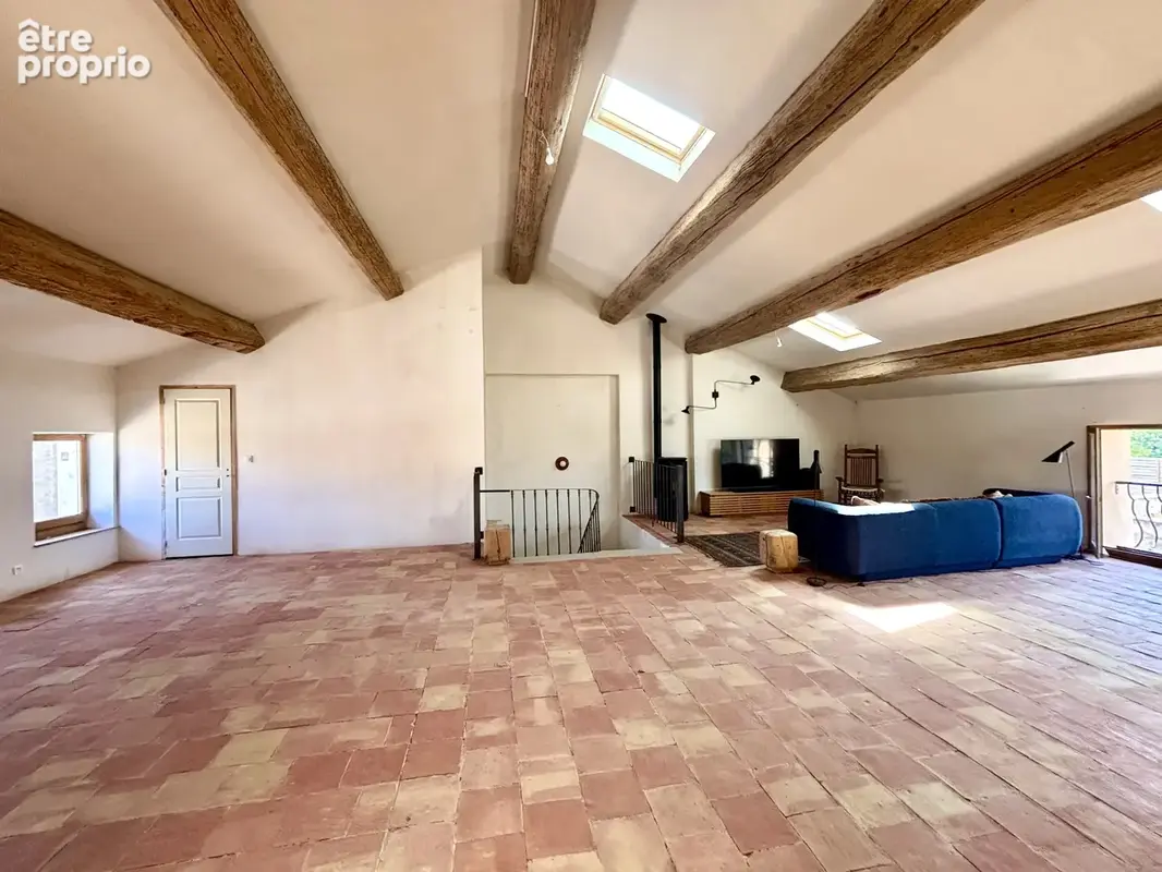 Élégante Maison de Maître alliant caractère, espace et cours privatives - photo 9