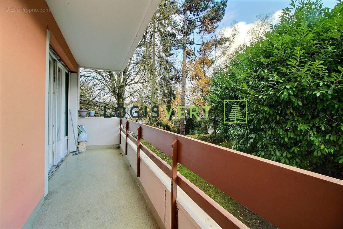 Appartement à VILLEBON-SUR-YVETTE