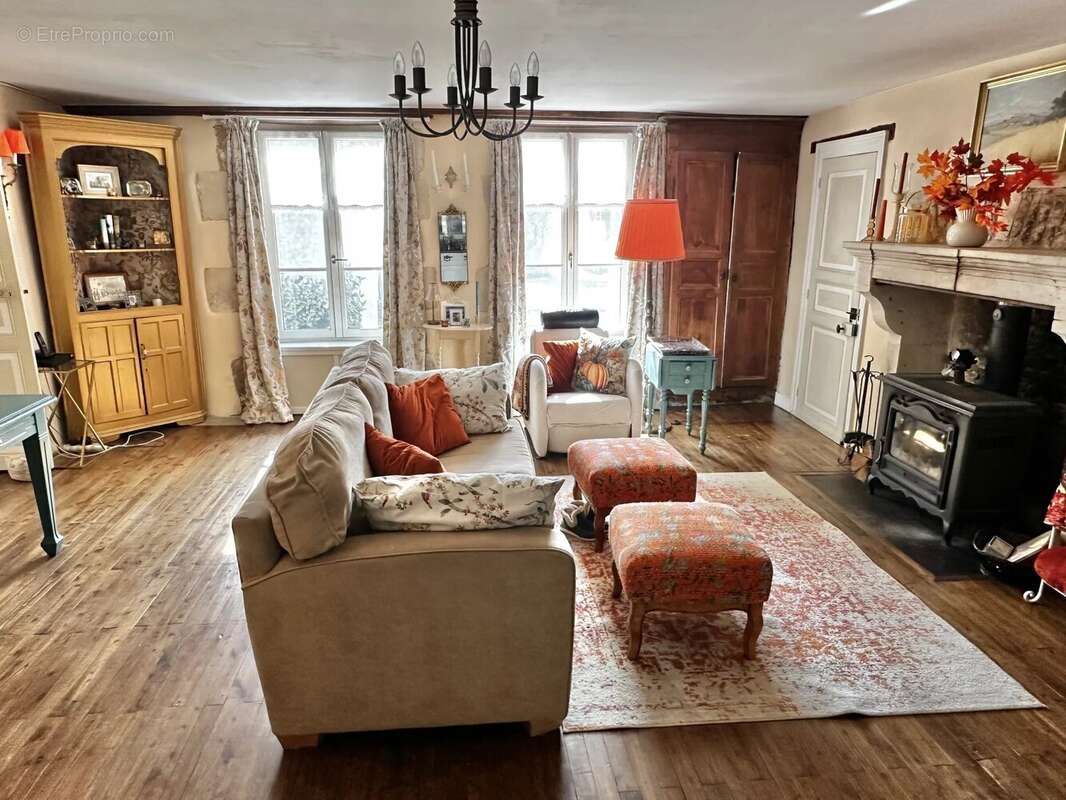 Maison à LA FORET-DE-TESSE