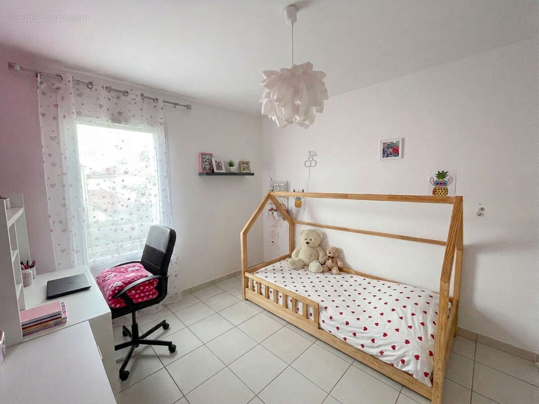 Maison à PEAUGRES
