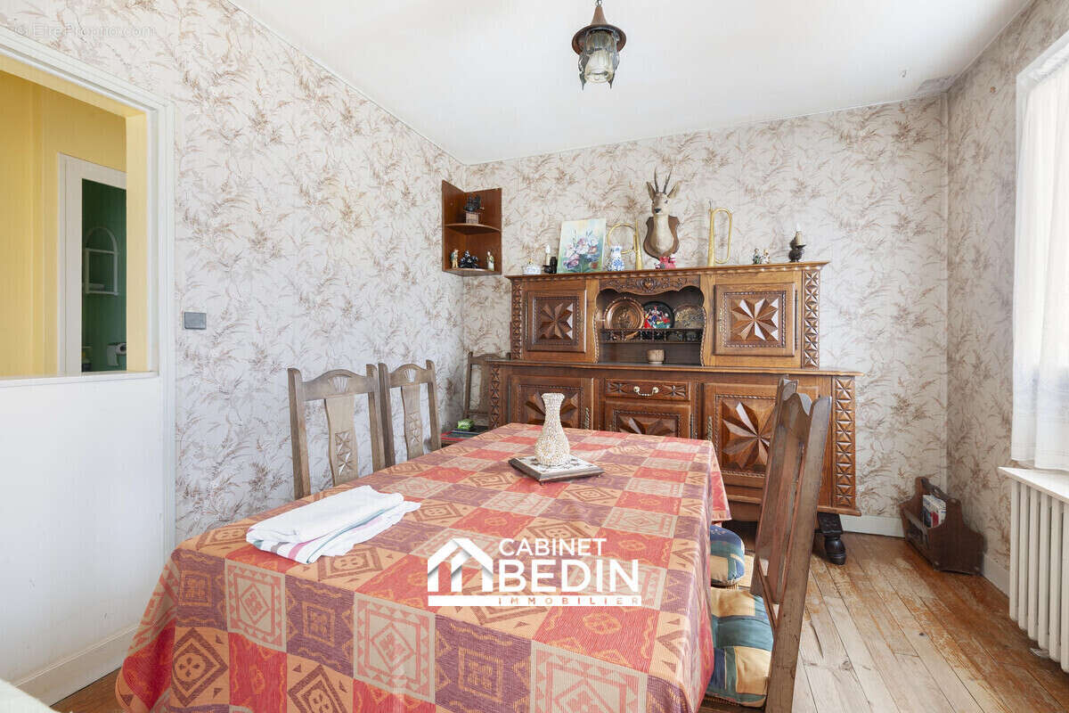 Maison 128 m² à Saint-Paul-Les-Dax  - photo 3