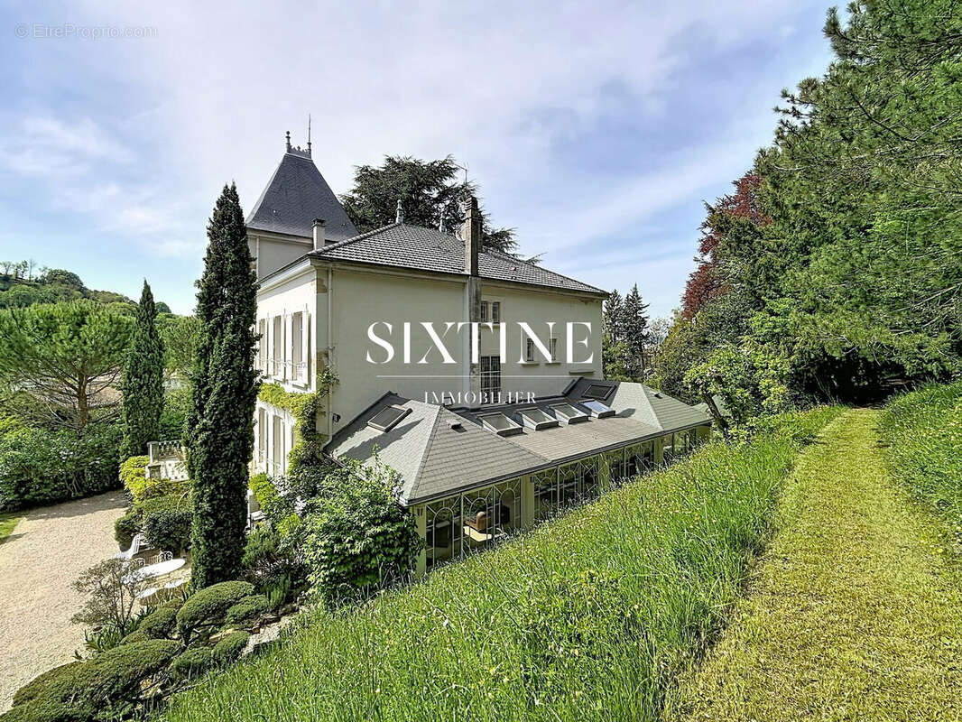 Maison à BOURGOIN-JALLIEU