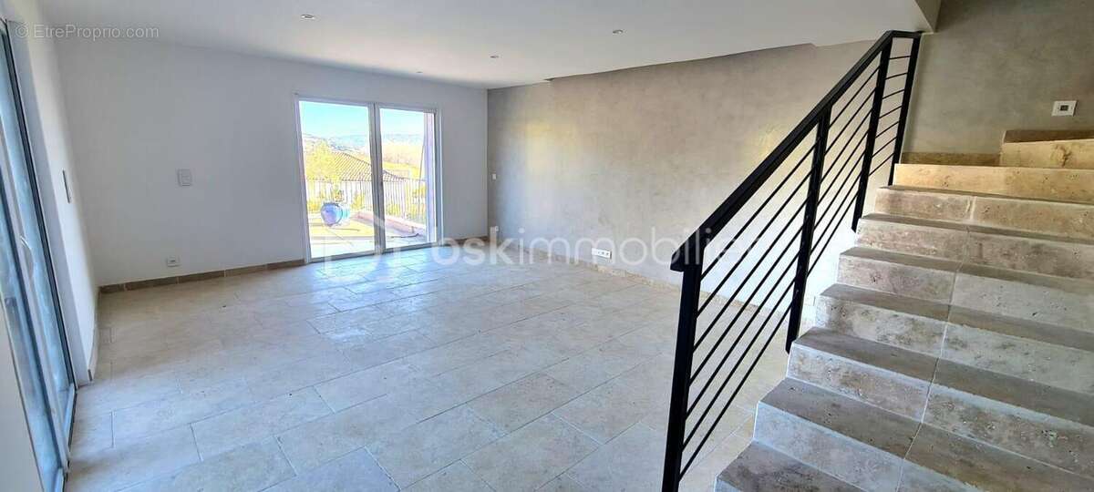 Maison contemporaine avec piscine - photo 2