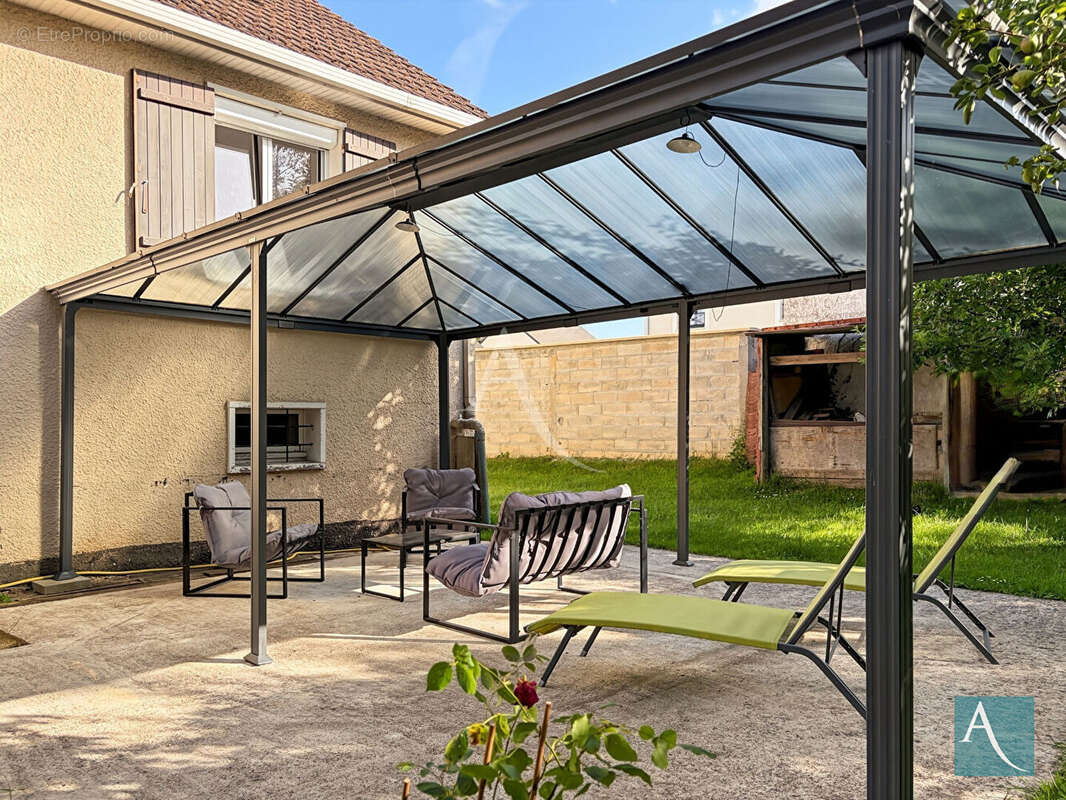 Maison 5 pièces - 128 m² habitables - Sous-sol total, 2 terrasses couvertes, jardin - Linas 91310 - photo 13