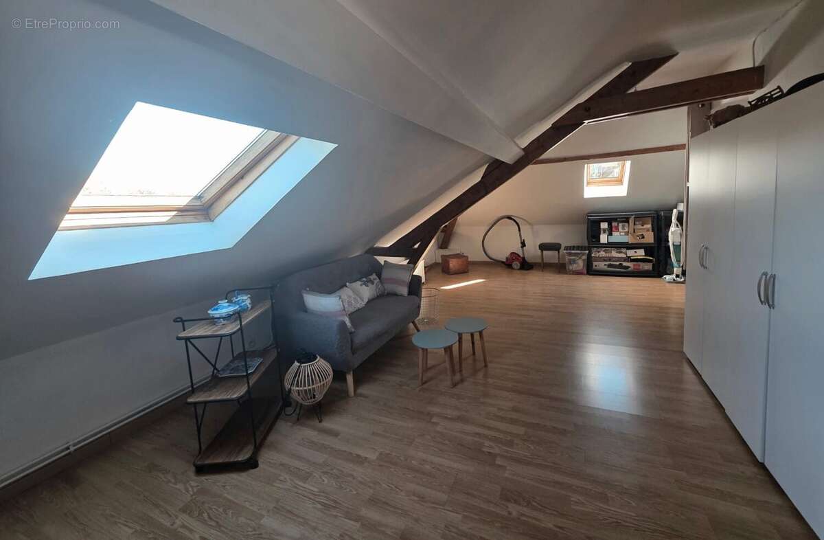 Palier / petit salon - Maison à JANVILLE