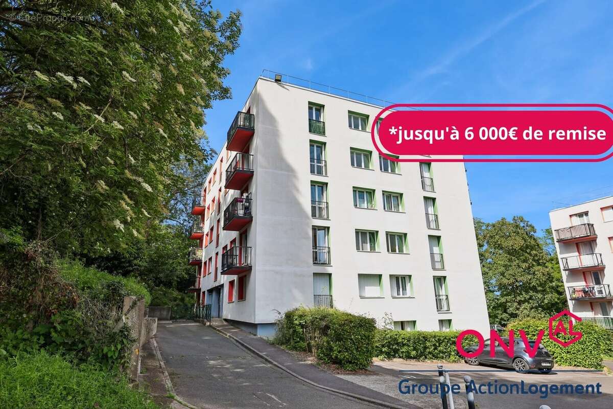 Appartement à CORBEIL-ESSONNES