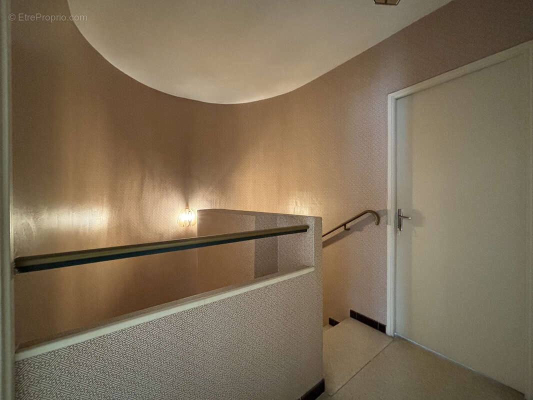 Appartement à BESSAN