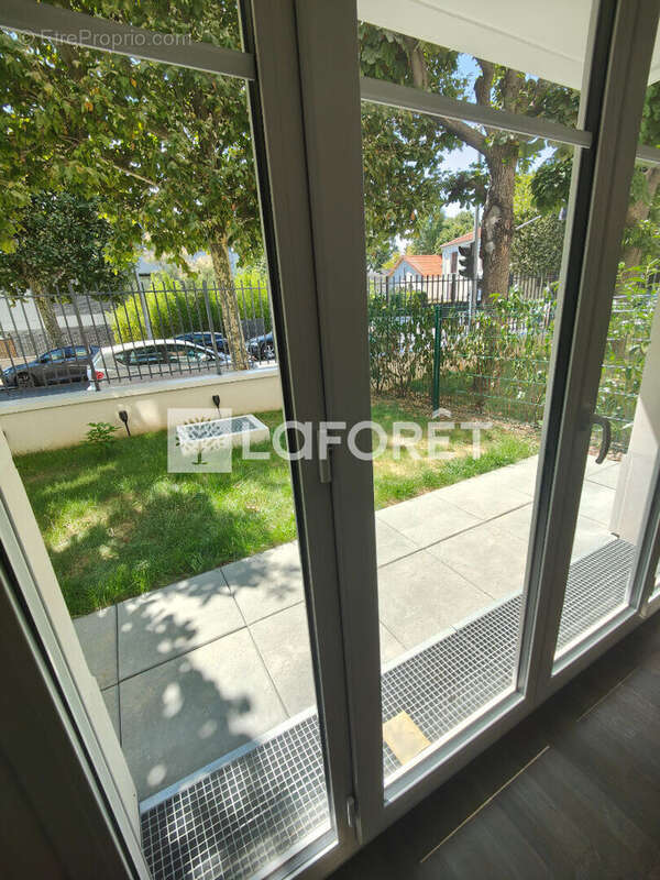 Appartement à LE PERREUX-SUR-MARNE