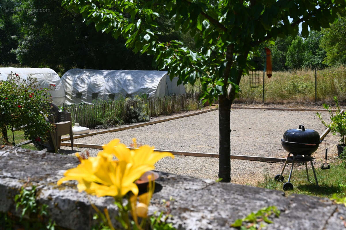 Moulin de caractère avec gîte et chambres d'hôtes - photo 7