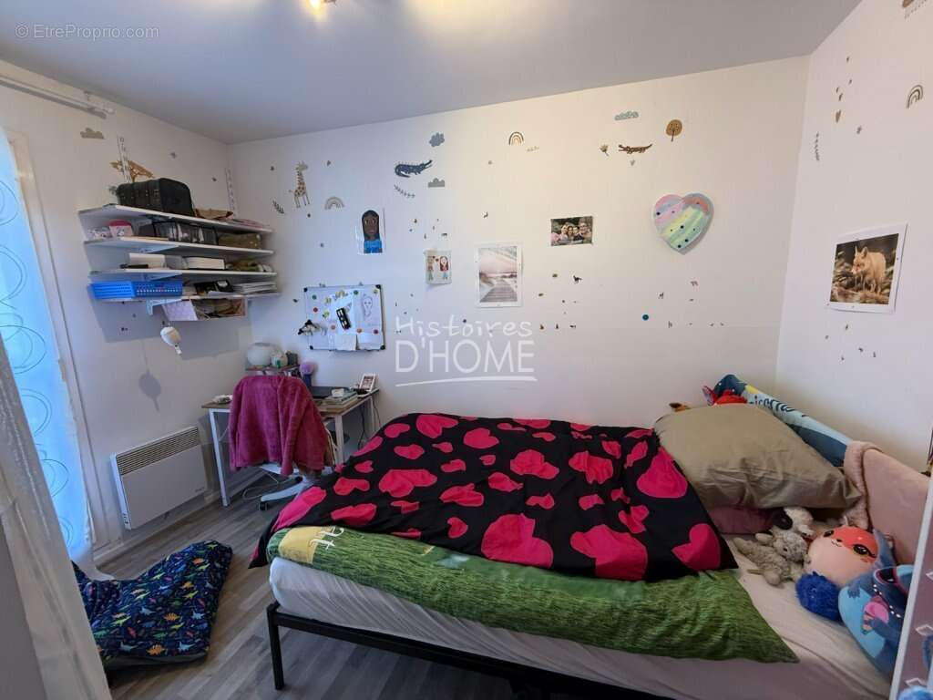 Appartement à VERNEUIL-L'ETANG