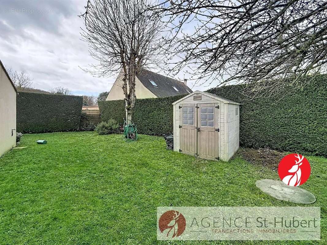 Maison à LA CHAPELLE-LA-REINE