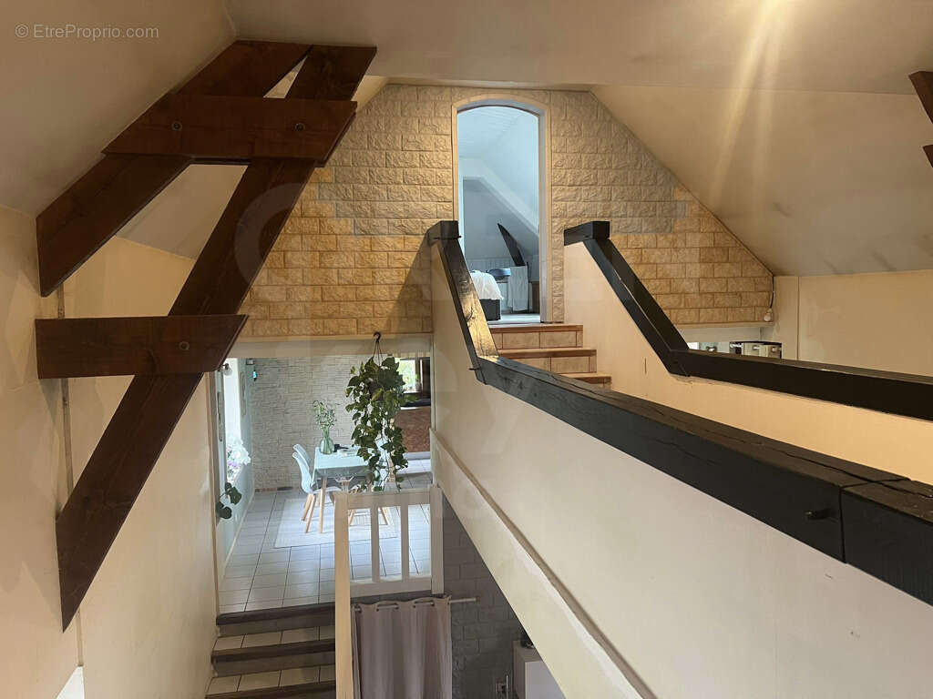 Maison à SAINT-MARTIN-DES-CHAMPS