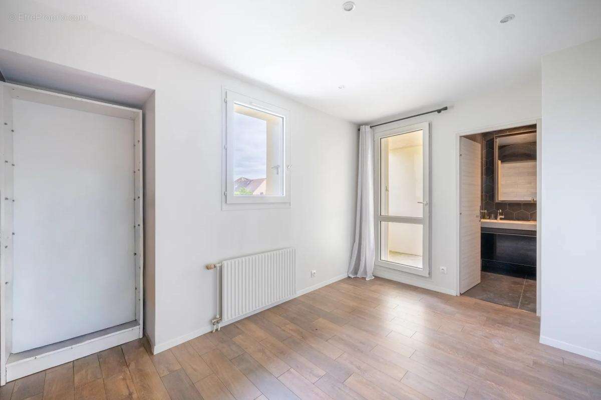 Maison à L'ISLE-ADAM