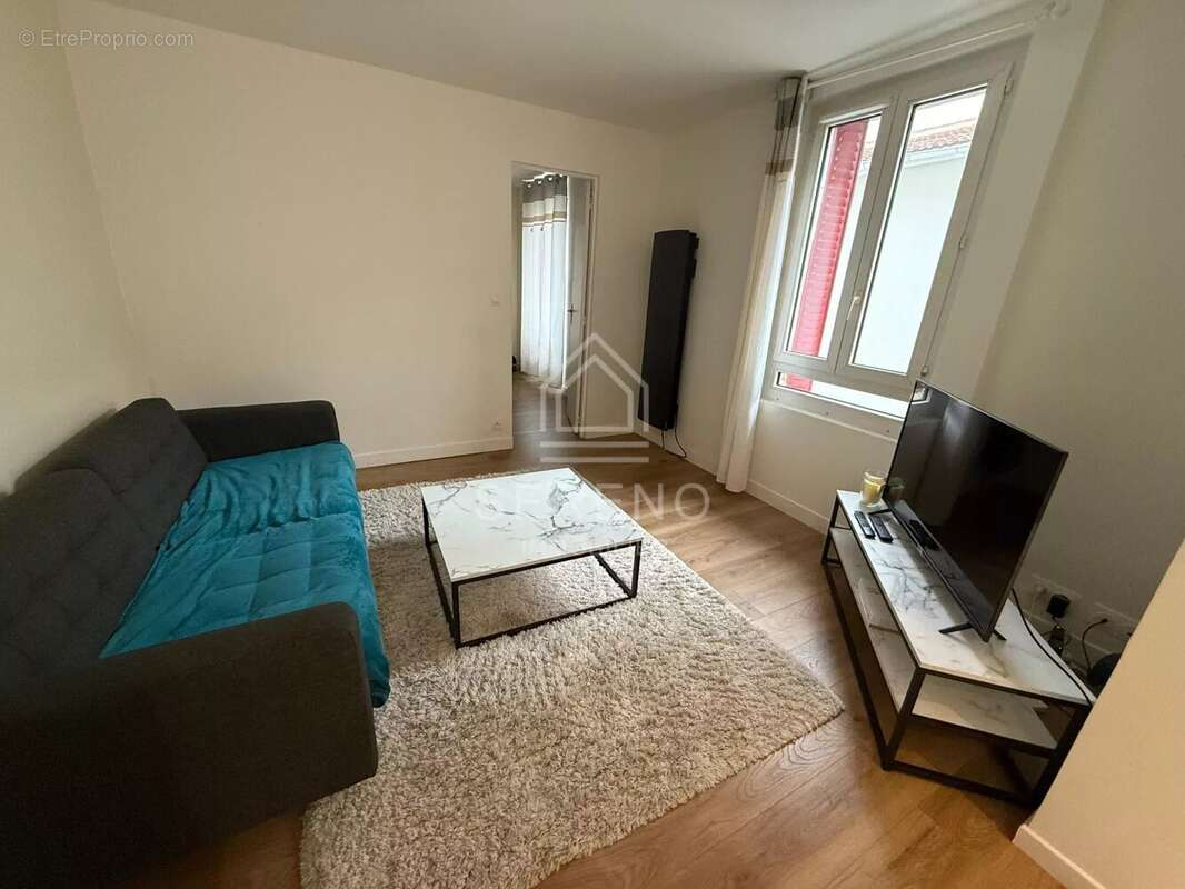 Appartement à FONTENAY-SOUS-BOIS