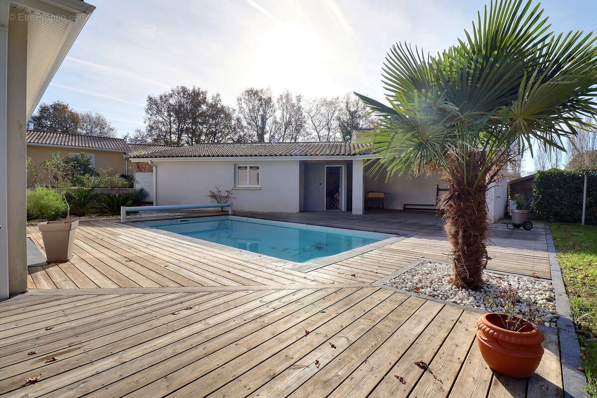 Maison à SAINT-LOUBES