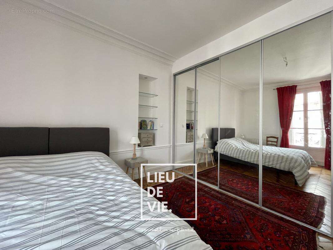 Appartement à PARIS-15E