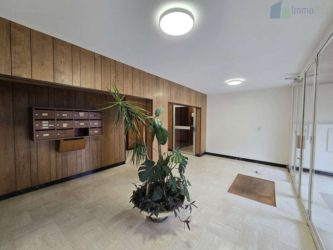 Appartement à LYON-8E
