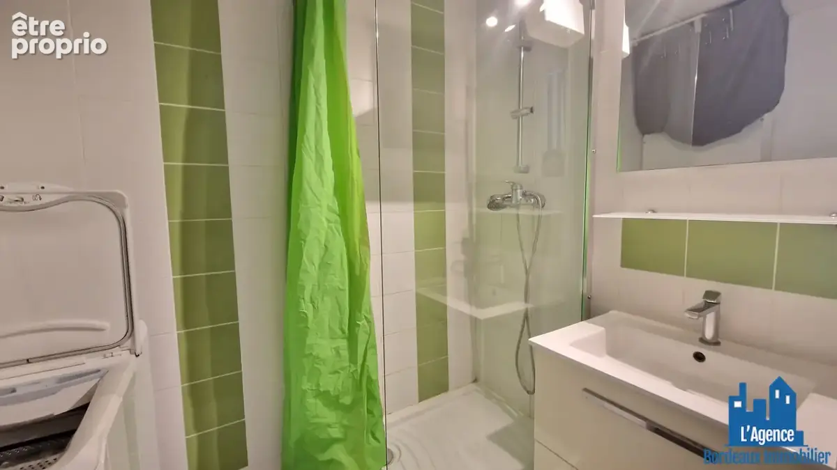 Exclusivite !! bordeaux - chartrons - studio en rez de chaussee- cour exterieure 18 m² !! vendu libre !! sébastien baudot 06 18  - photo 7
